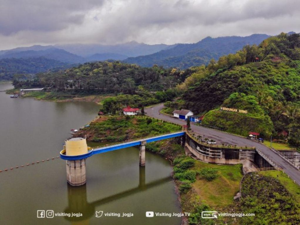 Waduk Sermo Kulon Progo