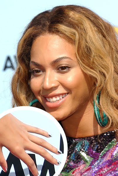 minx nails nyc. Beyonce and her Platinum Minx