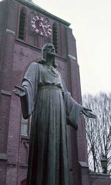 R.K. St. Bernulphuskerk, Oosterbeek
