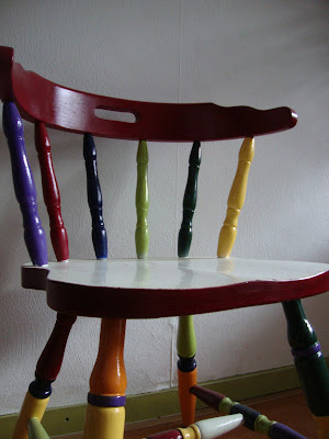 chaise arc-en-ciel