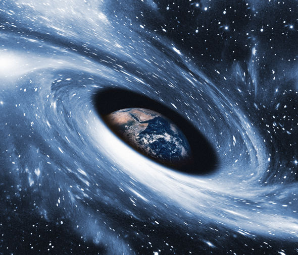 lubang-hitam-buatan-tidak-akan-menelan-bumi-astronomi