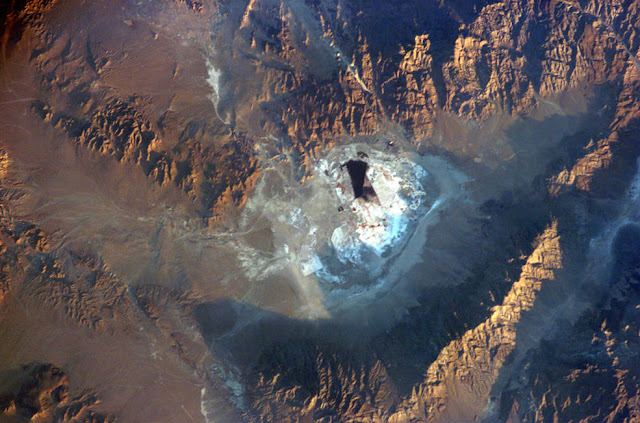 danau-searles-california-informasi-astronomi