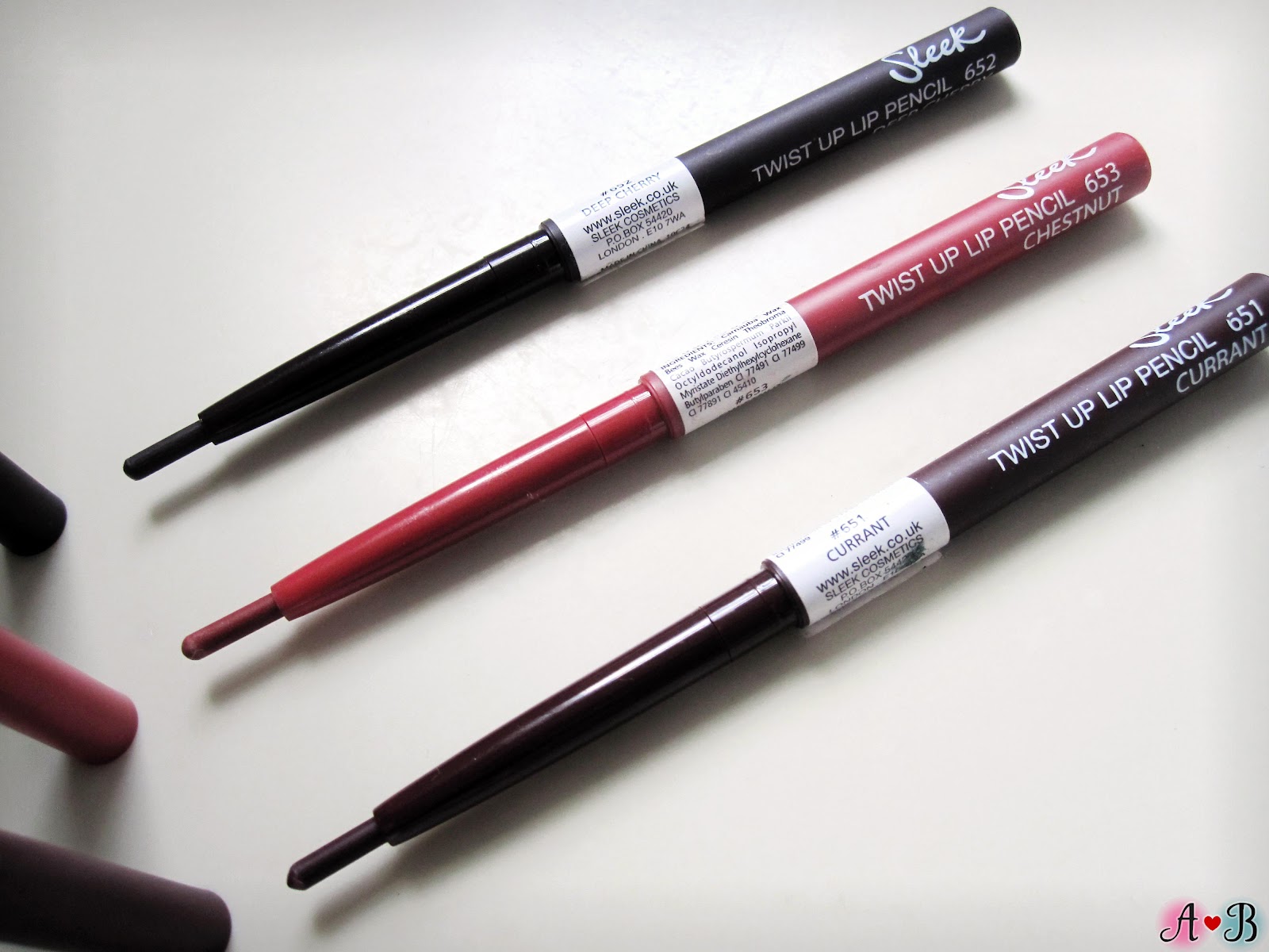 Twist Up Lip Pencils - Sleek Makeup Twist Up Lip Pencils - Sleek Makeup
