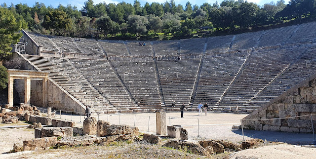 Photo 3/24 - Le theatre d'Epidaure a servi ...