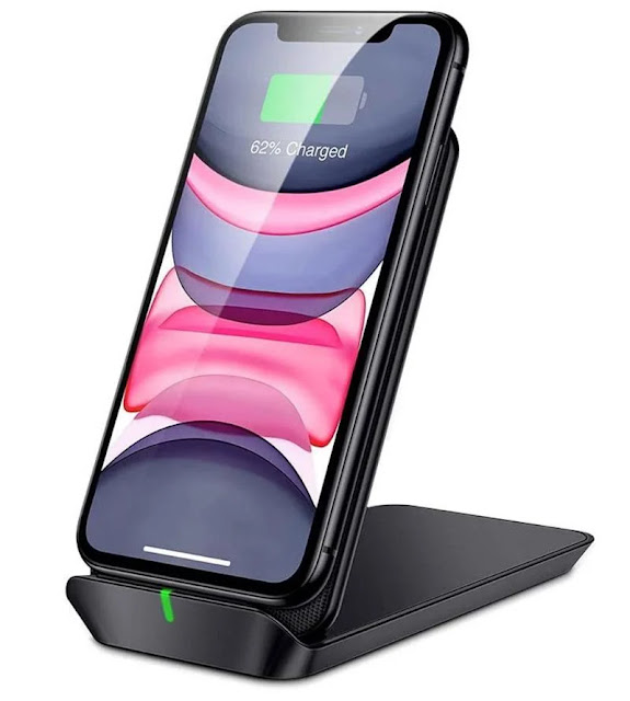 1. ESR Shift Wireless Charging Stand