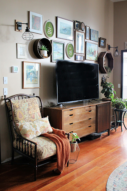 Upcycling a Vintage Thrift Store Chair