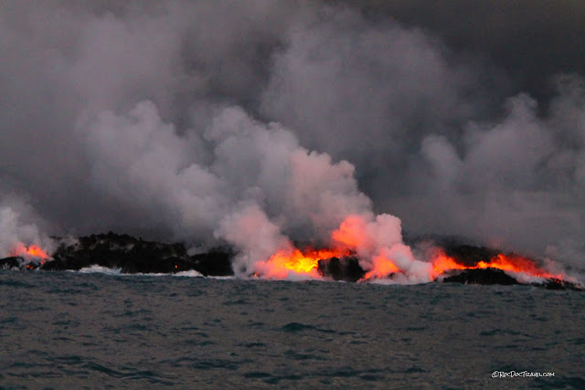 copyright RocDocTravel.com Kilauea Hawaii east rift zone eruption 2018 lava Leilani Estates helicopter boat volcano