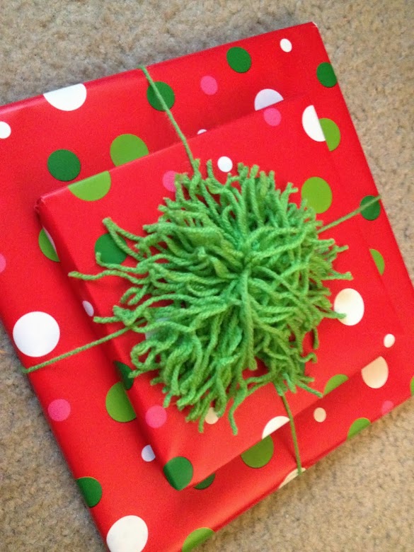 Pom Pom Bow : DIY Pom Pom Gift Bows - Project Nursery - These poofs of fun are so easy.