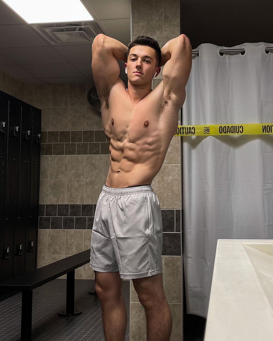 classic-frat-bros-fit-shirtless-body-sexy-college-boys-straight-muscle-teen-hunks-cocky-guy-abs-flex