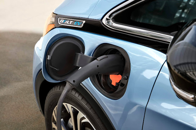 2019 Chevrolet Bolt at a Level 2 charger