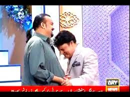  How Umer Sharif Making Hilarious Fun With Legend Amjad Sabri (Late) On Umer Sharif OneMan Show