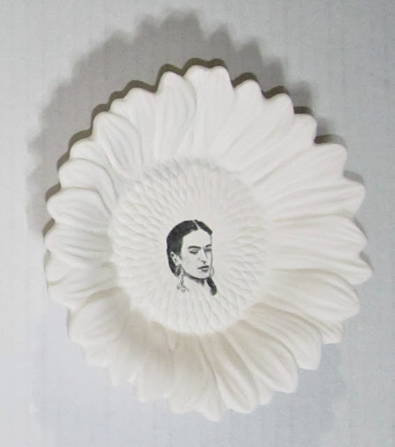 Frida Kahlo flower by Florencio Lennox Campello, c. 2022