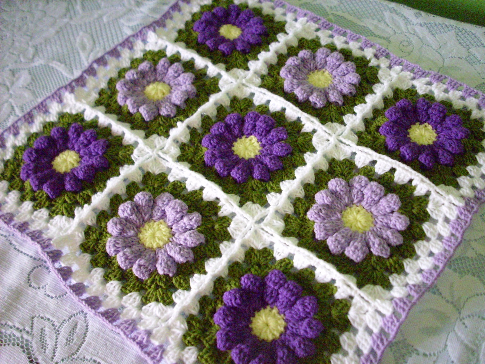 DIARI DIELA Crochet Sarung Bantal Kusyen  Purple
