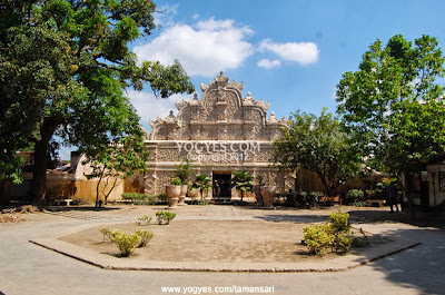 Gerbang Taman Sari Yogyakarta