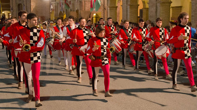 Palio-castelli-corsa-torri-severino