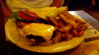 Cheeseburger in Paradise platter.