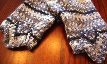 fingerless gloves pattern. fingerless glove patterns