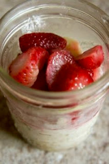 Strawberry Banana Overnight Oats: Savory Sweet and Satisfying