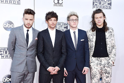 photos from red carpet American Music awards 2015