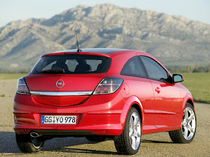 Opel Astra GTC 2007 (6)