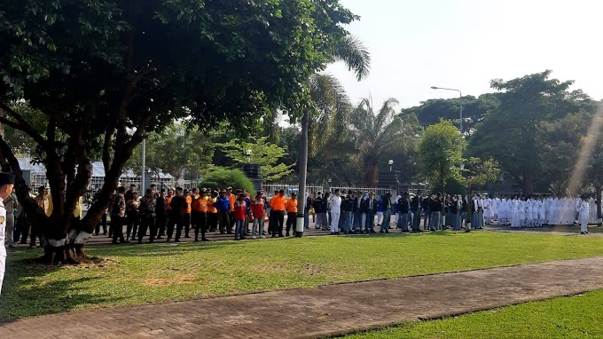 mengikuti Upacara Hari SUMPAH PEMUDA ke 95 dan penerimaan piagam penghargaan pemadaman kebakaran Gunung Lawu