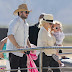 Christina y Matt dejando Los Cabos junto a Summer (25/2)