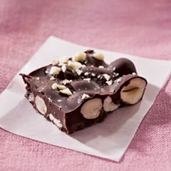 chocolate-nut-bark-xl
