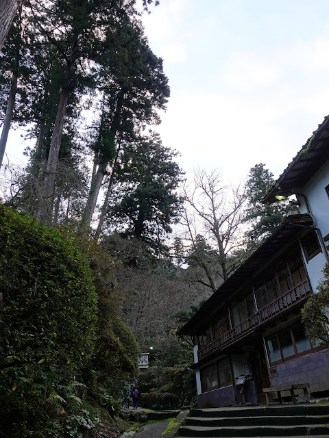 島根県安来市清水町　安来清水寺の参道