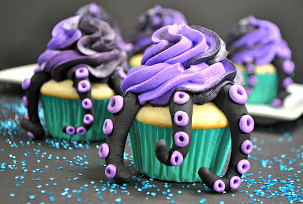 Disney Ursula cupcakes