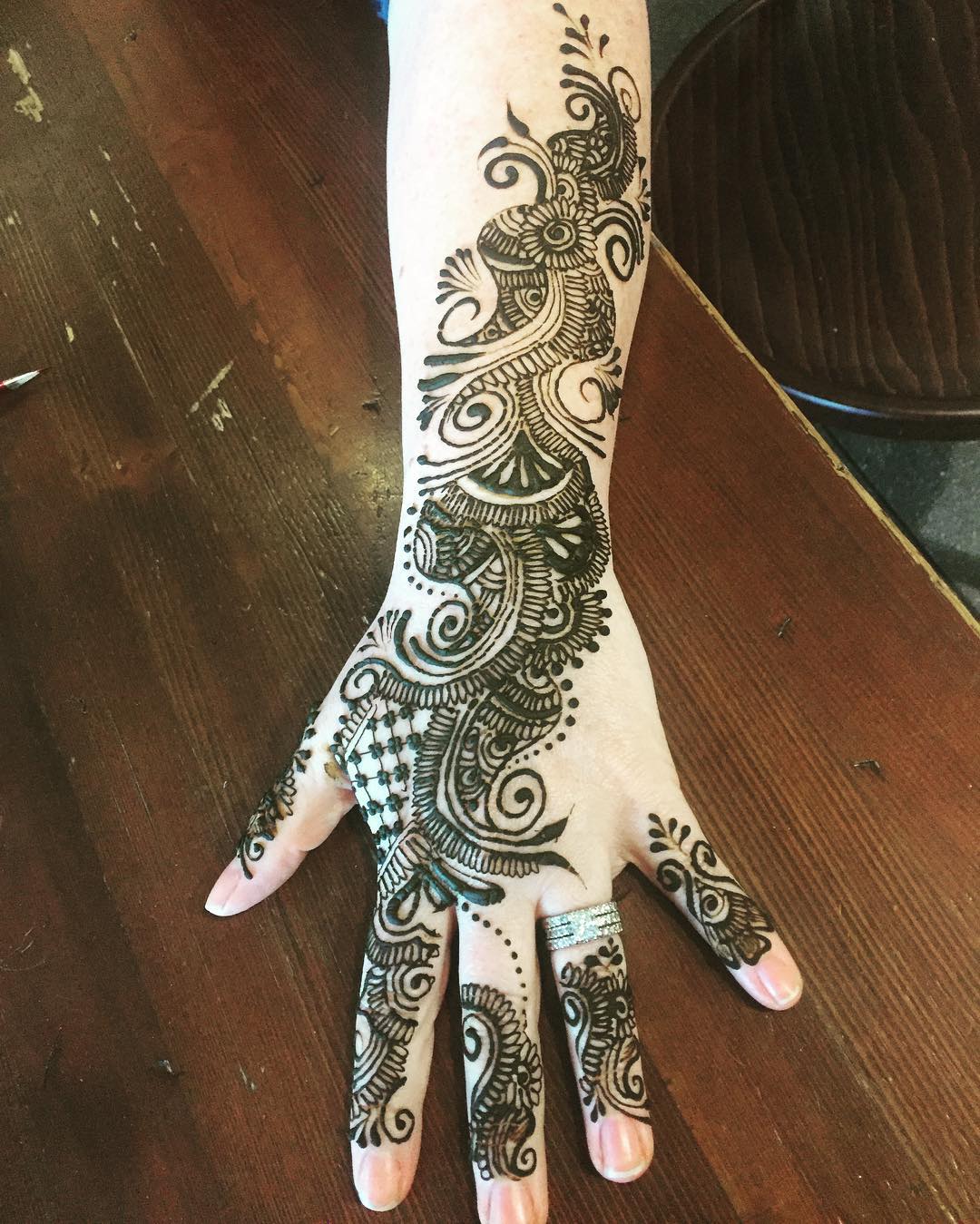 125 New Simple Mehndi Henna Designs for Hands Buzzpk