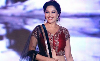 MADHURI DIXIT HD WALLPAPER FREE DOWNLOAD 19