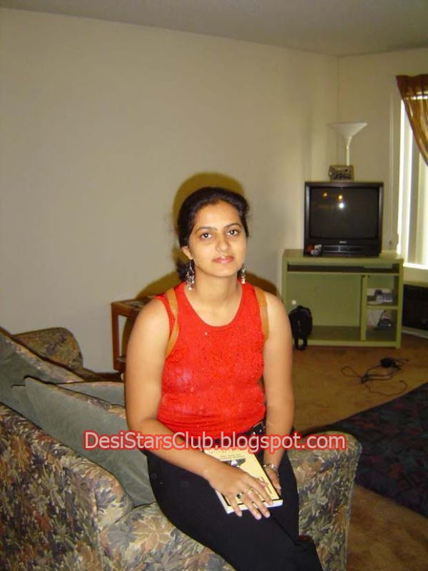 Hot Desi Aunty