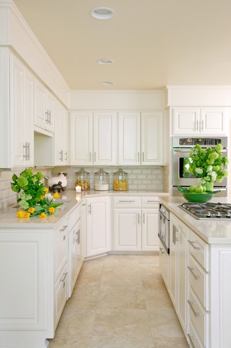 White Kitchen Cabinets Travertine Floors