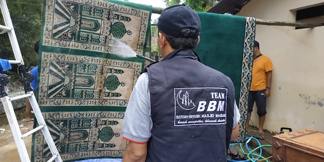Reportase Baksos Tim Bersih-bersih Masjid Magelang di wilayah terdampak Banjir Mojolegi Imogiri Bantul Yogyakarta