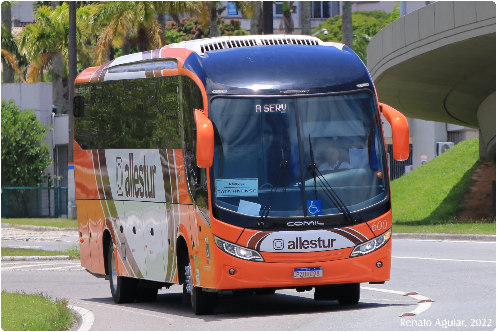 Avanti em Londrina: carreta temática, tour no ônibus oficial e