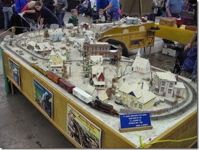 IMG_5592 Oregon State Capitol S-Scale Holidays Layout at the WGH Show in Portland, OR on February 18, 2007