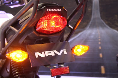  Honda Navi taillight