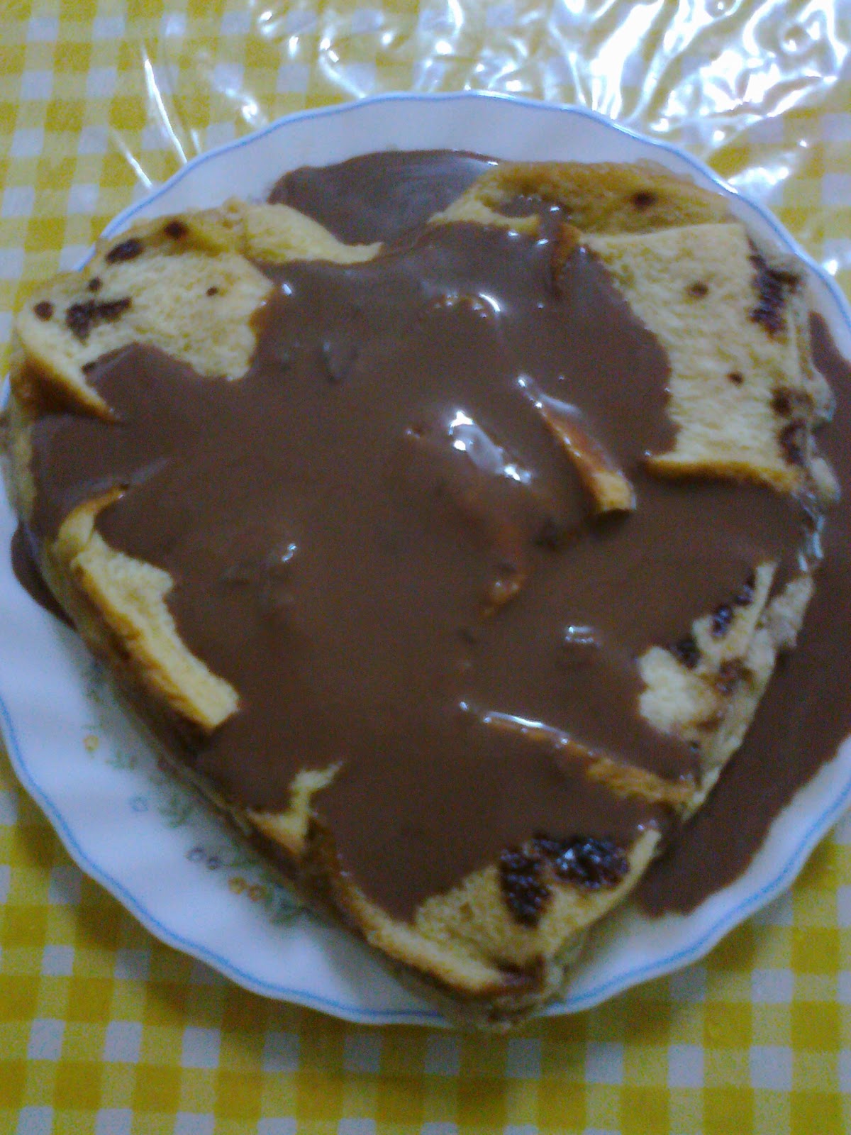 Resepi Pilihan: Puding Roti Sos Coklat