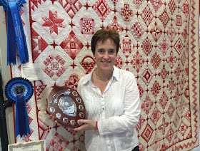 Frances Meredith 'Nearly Insane' quilt  Overall Champion Great Northern Show 2016