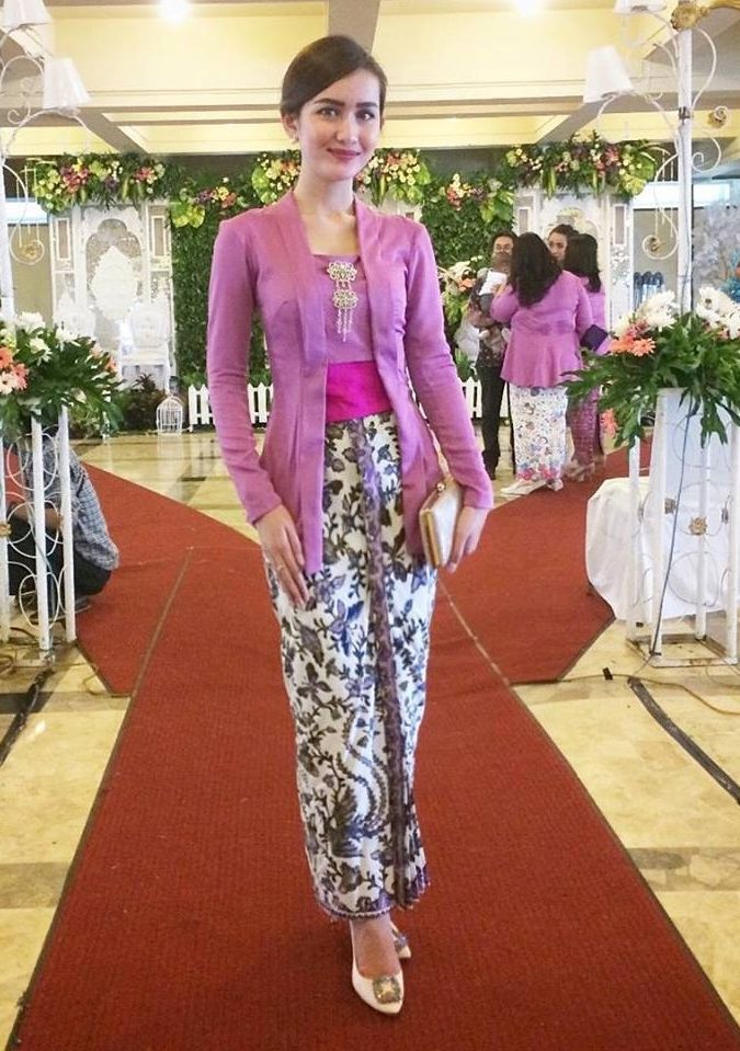 Foto Kebaya Modern Kumpulan Model Kebaya Modern