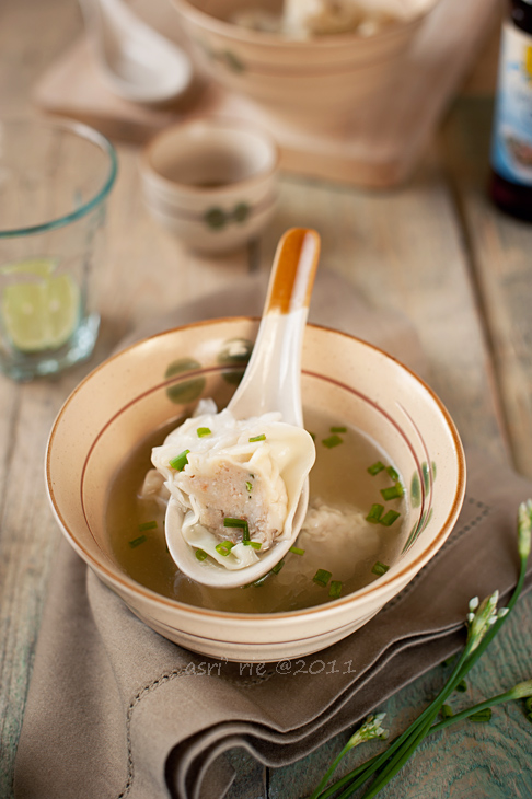 Food and Story: Wonton Soup/pangsit kuah