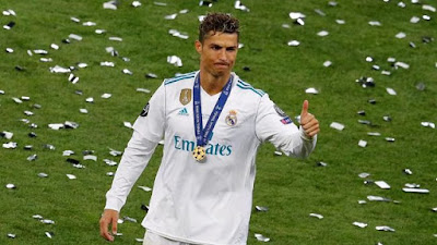 Ronaldo Klaim Niatnya Pergi dari Madrid Bukan Karena Uang