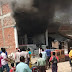 गाजीपुर में फर्नीचर के गोदाम में लगी आग, लाखों का सामान जलकर राख