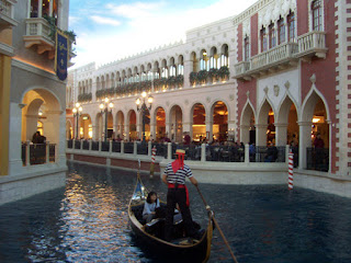 The Venetian LV gondola