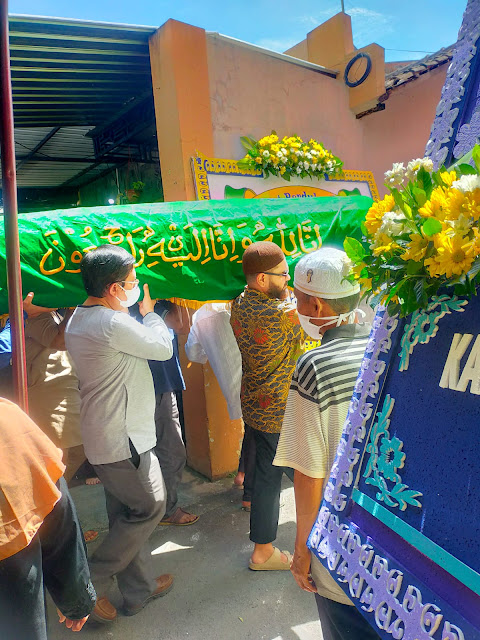 Takziah Ke Rumah Teman SMA Di Pasar Kliwon Solo