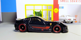 Hot Wheels Super Treasure Hunt Ferrari 599xx