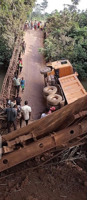 Tragedies Hit As Bridge Collapses In Enugu (PHOTOS)