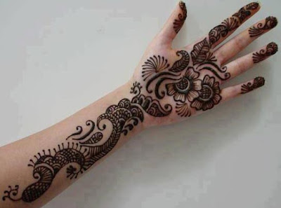 Fancy Bridal Mehndi Design for Hands