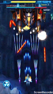 Merupakan game dengan genre shooter yang menuntut player mempunyai koordinasi mata dan tang Thunder Strike apk