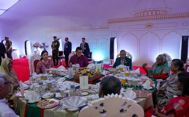 King Jigme Khesar Namgyel, Queen Jetsun Pema, Mohammed Shahabuddin, Rebeka Sultana and Prime Minister Sheikh Hasina